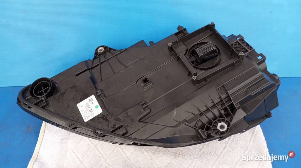 95B941010AP LAMPA PRAWY PRZÓD EU PORSCHE MACAN wielkopolskie Nowy Tomyśl