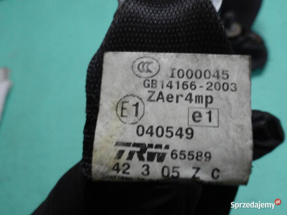 BMW X3 E83 06r pas bezpieczeństwa prawy przód osobowe