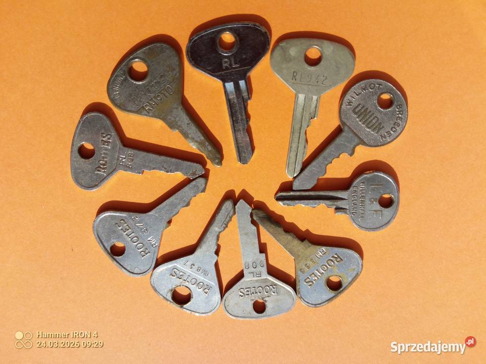 Stary zestaw kluczyki auto kluczyk Mix PRL osobowe Przemyśl