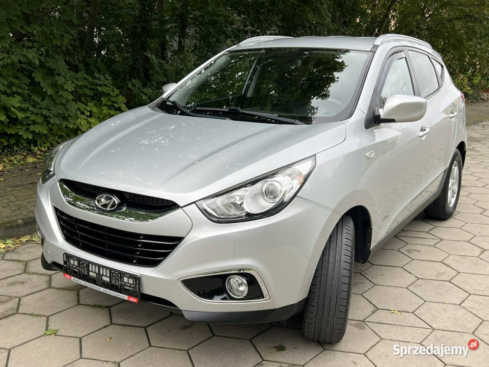 Hyundai ix35 Hyundai ix35 16 benzyna światła przeciwmgielne wielkopolskie Gostyń