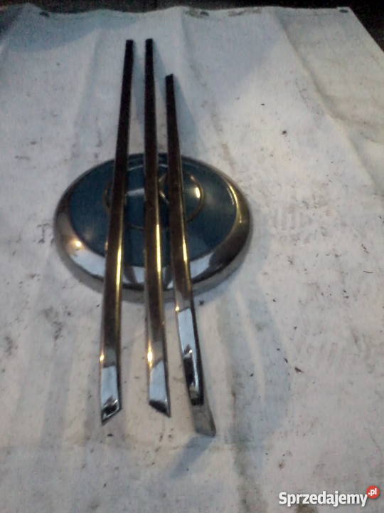 Mercedes w110 w111 części skrzydlak zawieszenia Rok produkcji 1965