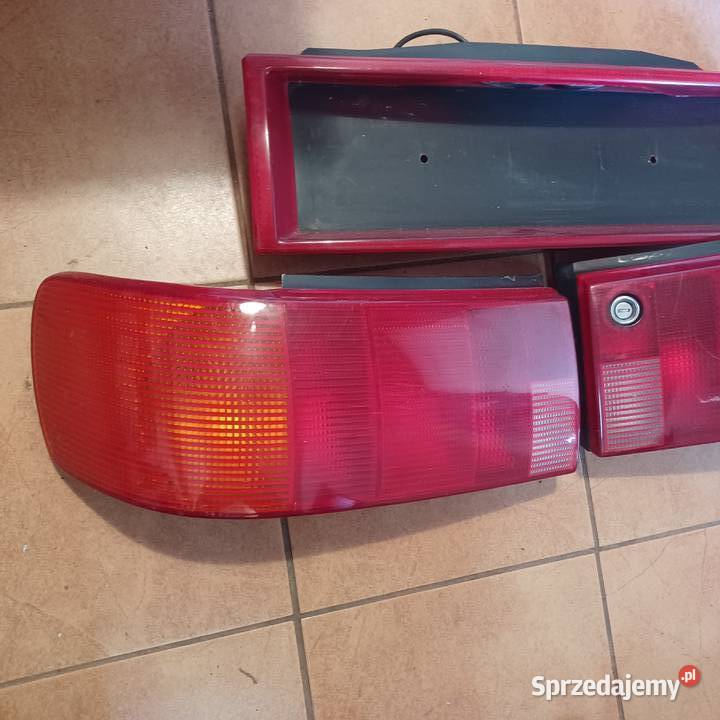 AUDI COUPE B3 B4 80 90 Lampa lewa prawa blenda Rakoniewice