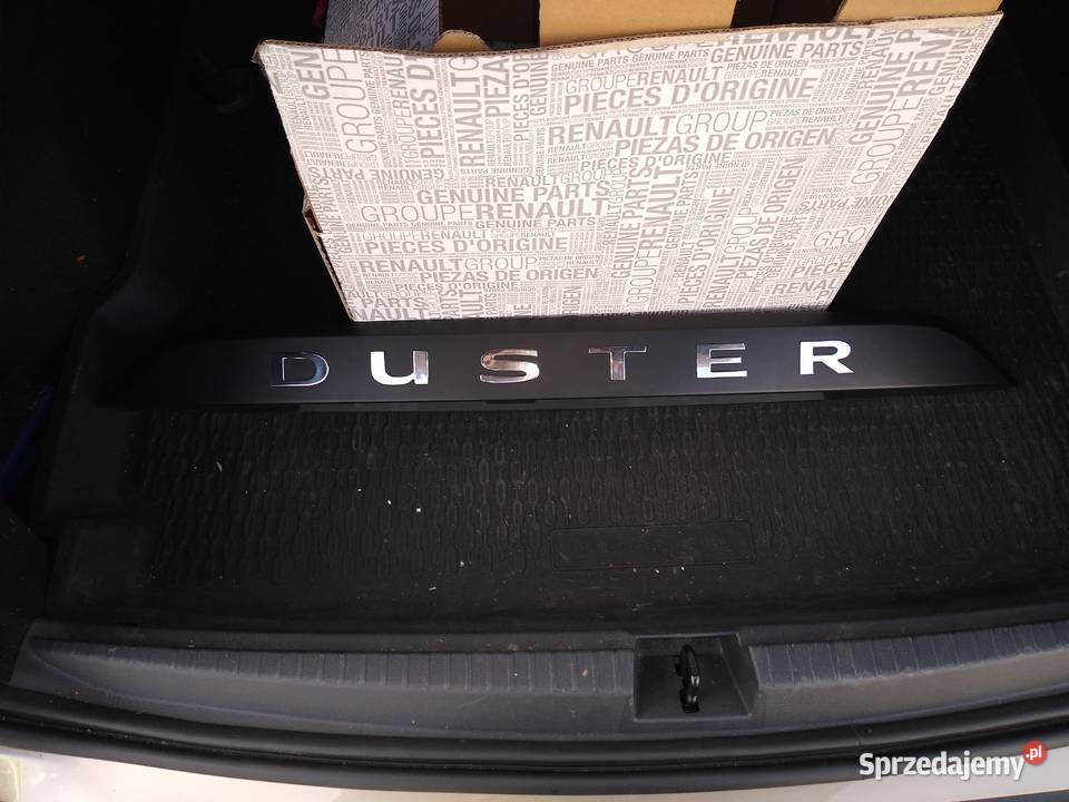 Listwa klapy tylnej DUSTER oryginał Łódź