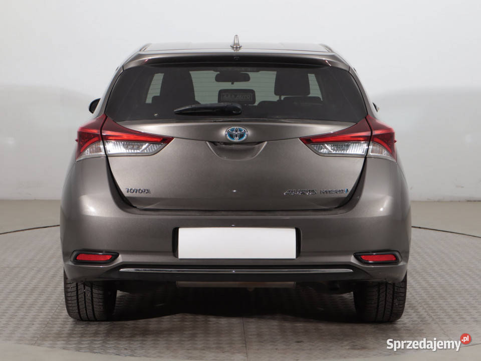 Toyota Auris Hybrid Piaseczno