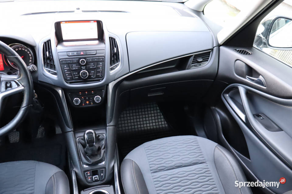 Opel Zafira 16 CDTI światła przeciwmgielne śląskie Zabrze