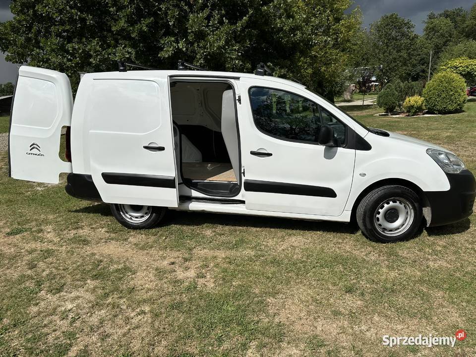 Citroen berlingo 2 osobowy long VAT 1 a Haczów