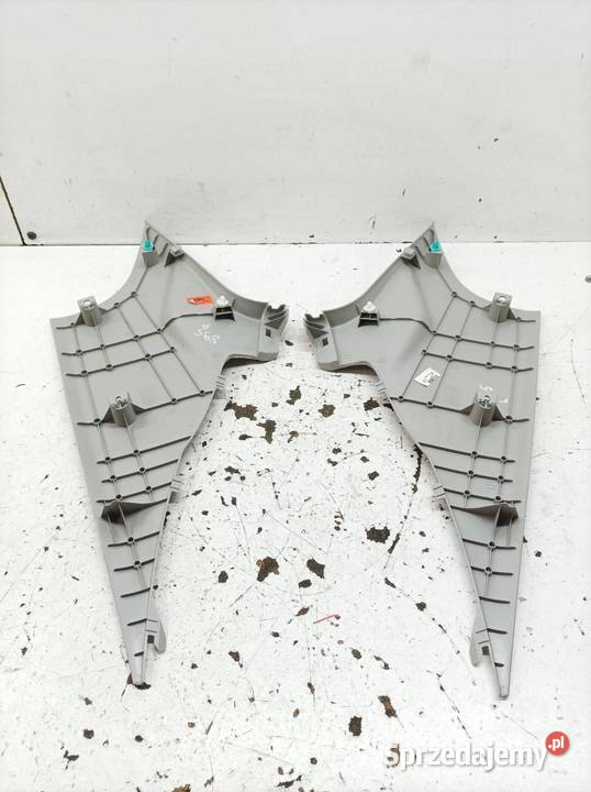 OSŁONA SŁUPKA C LEWA PRAWA KPL SEDAN E16 E17 E18