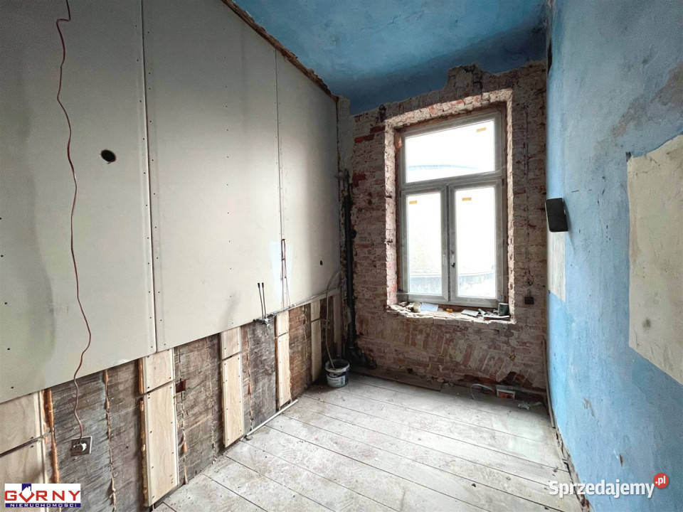 sprzedaży mieszkania Piotrków Trybunalski 697m2 łódzkie