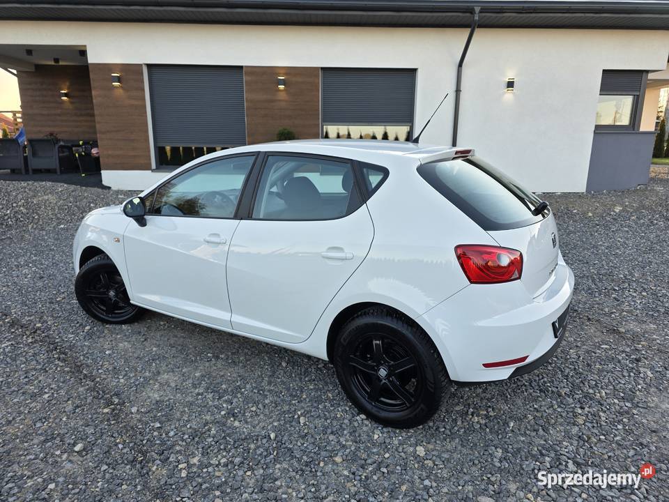 Seat Ibiza14 16V 85 STYLE RATY GWARANCJA aluminiowe felgi Buk