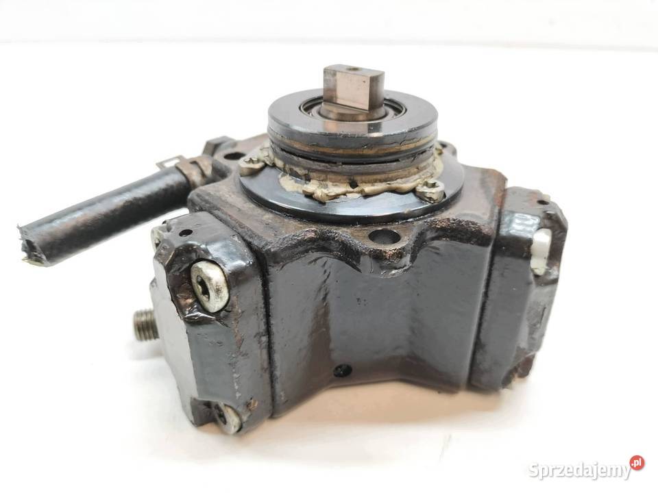 POMPA WTRYSKOWA 0445010138 55198933 13 D Suzuki