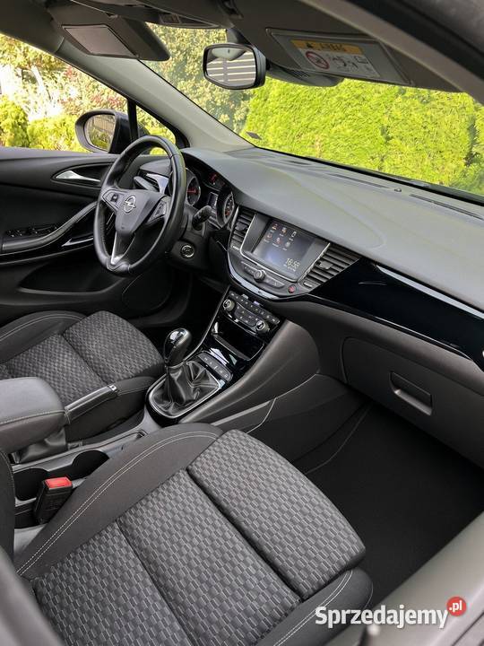 Opel Astra K Sports Tourer 14 Turbo 2017 Serwis centralny zamek Konin