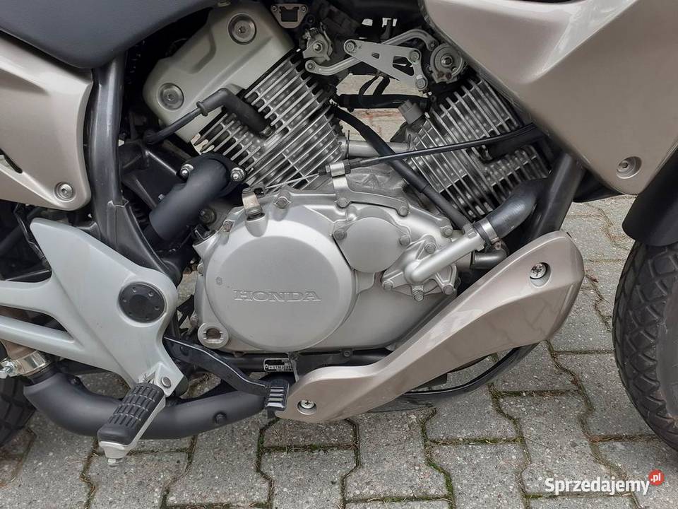 Honda Varadero XL 125 z 2007 roku Perfekcyjny Szczecin