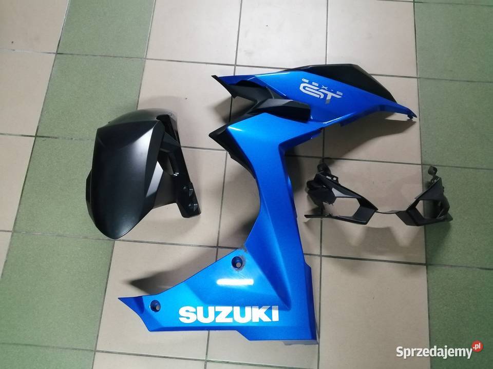 Suzuki gsxf1000gt boczek błotnik czacha