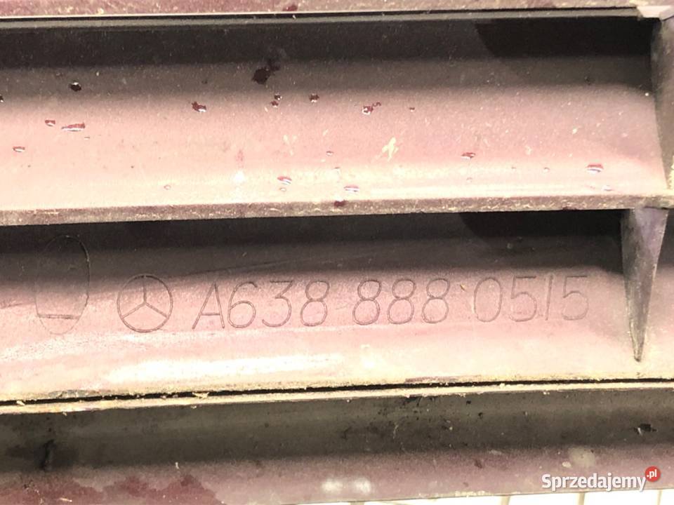 ATRAPA GRILL MERCEDES W638 9603 A6388880515 Bus