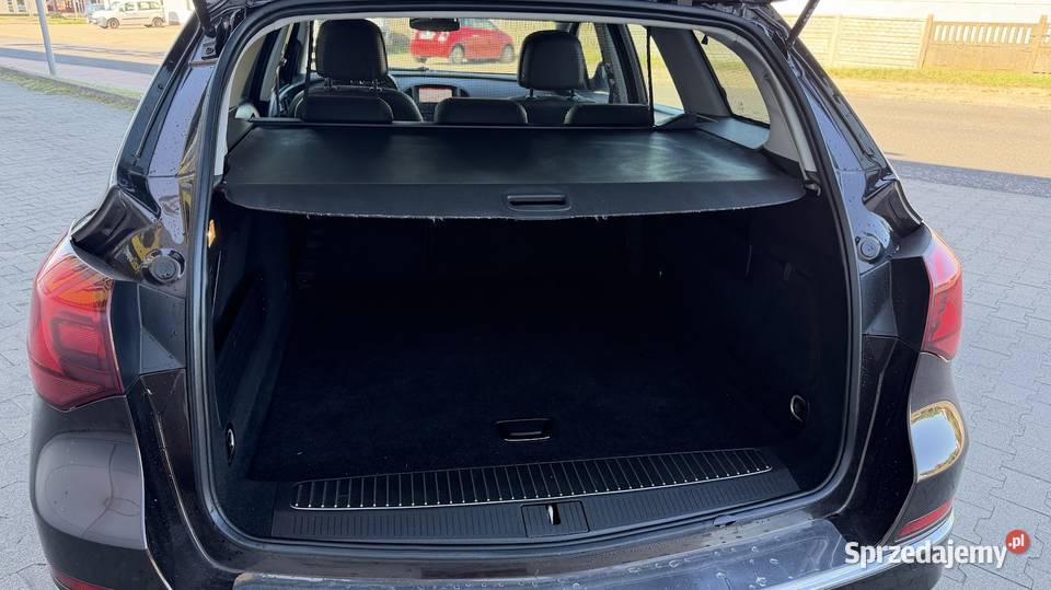 Opel Astra 16d 2014 navi kamera skóry autoalarm Konin sprzedam