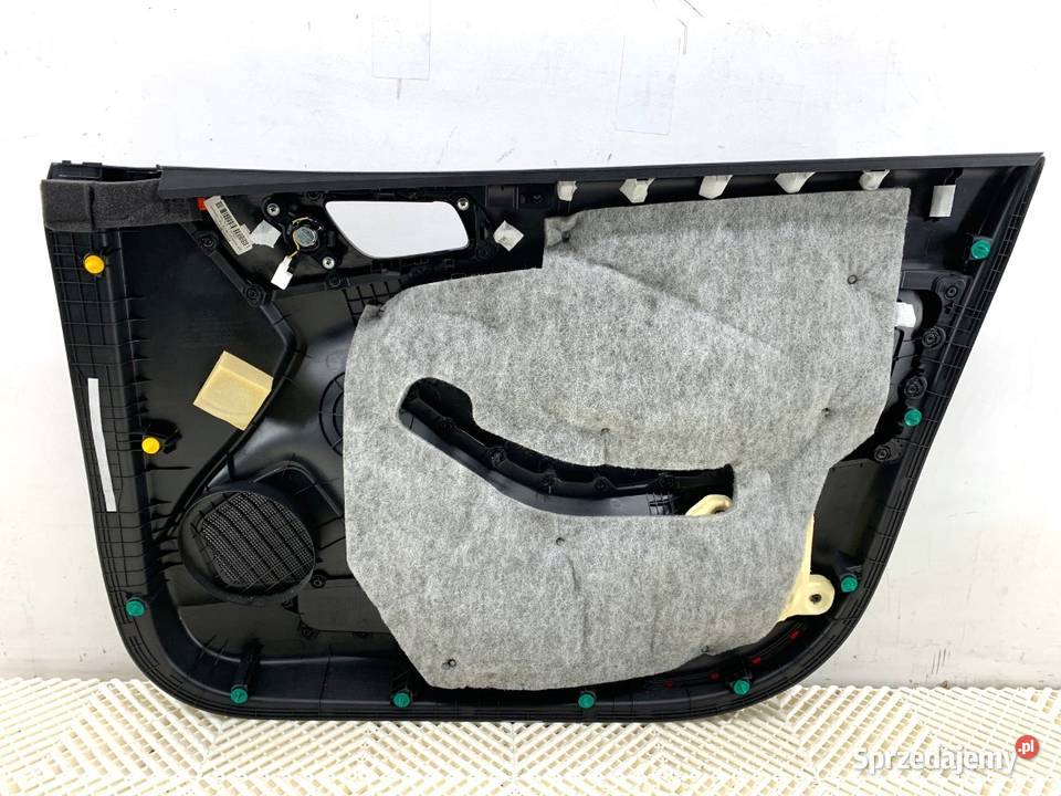 BOCZEK DRZWI LEWY PRZÓD HYUNDAI i20 II