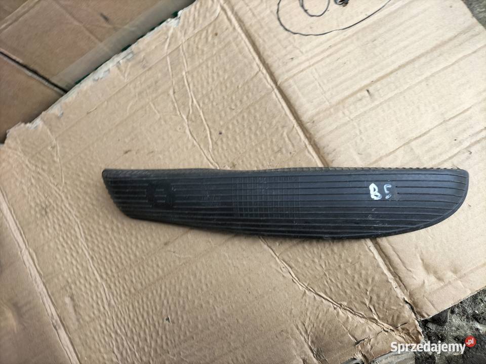 VW PASSAT B5 3B0868133 GUMA SCHOWKA DRZWI Kamień-Kolonia
