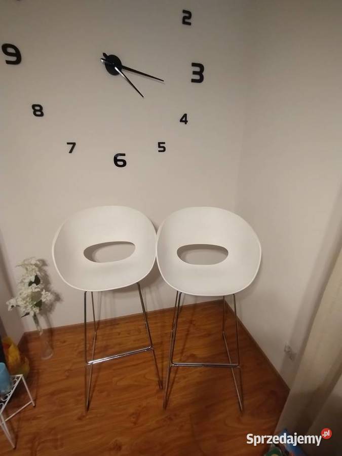 Krzesła Shell hokery 80cm Liszki