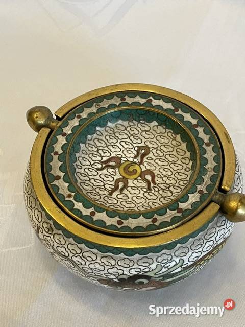 Kadzielnica Popielniczka z motywem smoka sprzedam