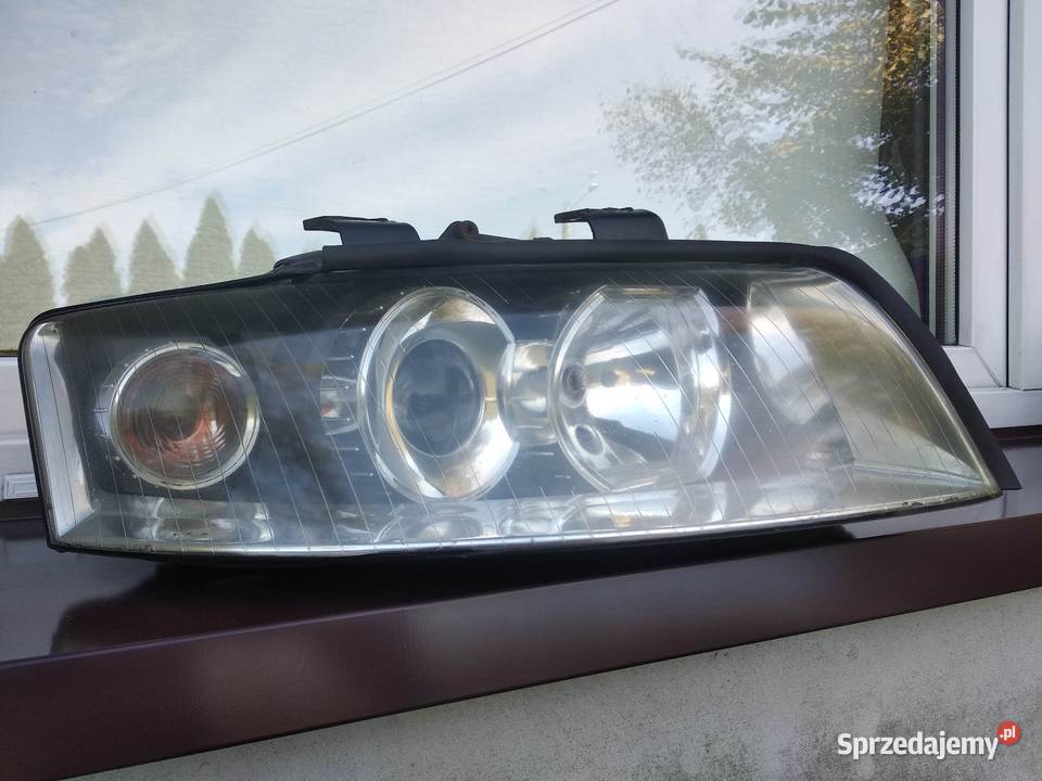 Audi A4 B6 lampy przednie reflektory H7 komplet Lampy przednie Sieradz