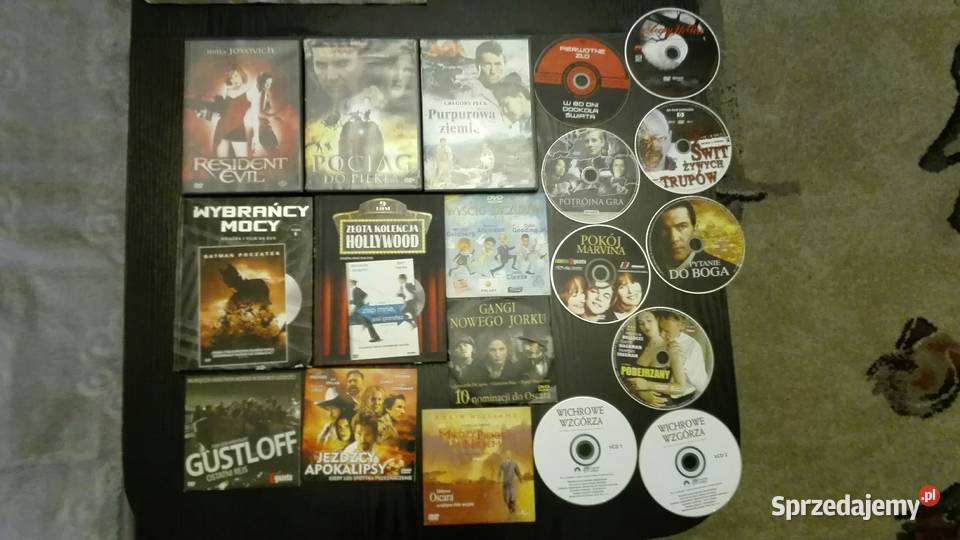 SprzedamUżywaneMały zestaw filmów na CDROMach Grudziądz sprzedam