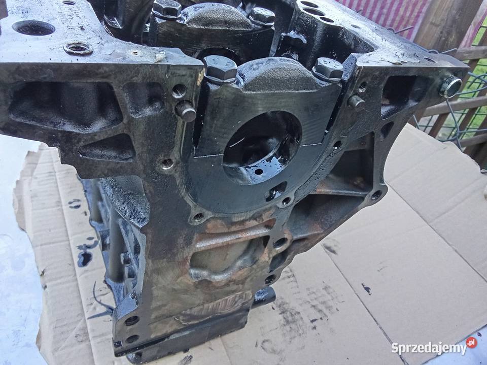 VW Passat B5 fl19 TDIAVB blok silnika nominal osobowe Wrocław