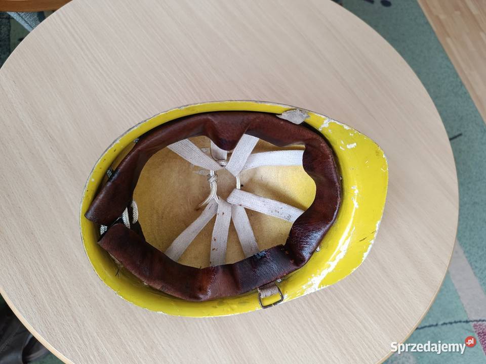 Kask budowlany hełm z epoki PRL Maliniak Rzeszów