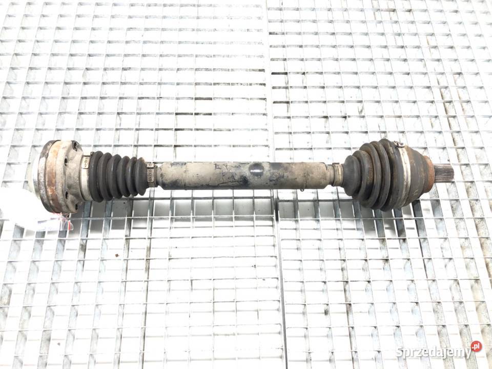 PÓŁOŚ PRAWY PRZÓD SKODA SUPERB III 20 280