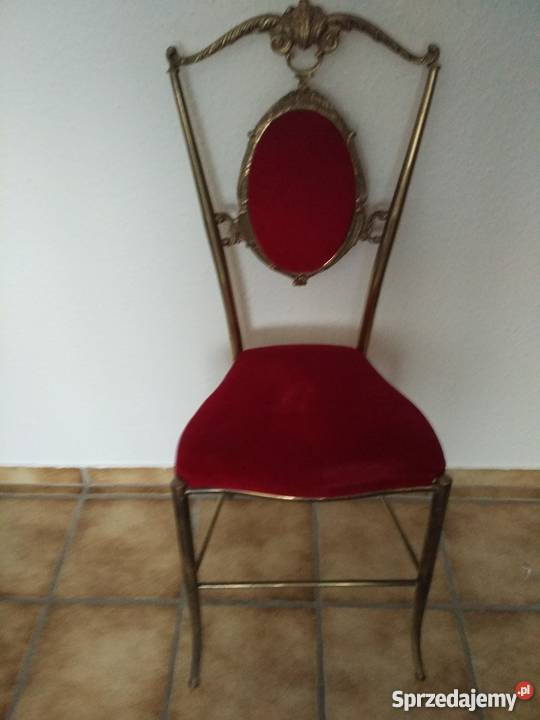Mosiężne krzesło dla królewny