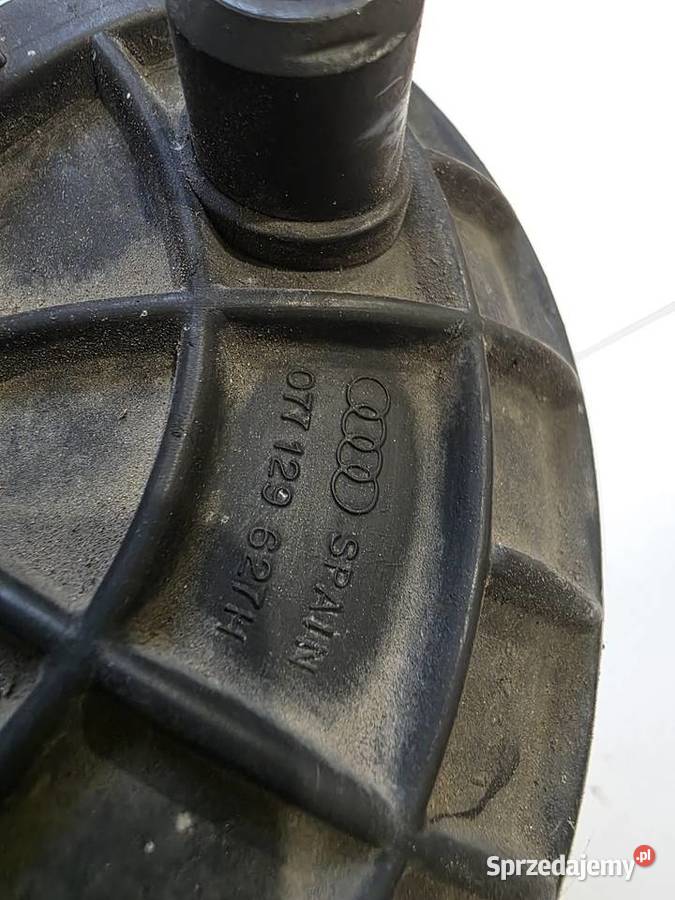 PRZEWÓD DOLOT POWIETRZA AUDI A8 D2 42 077129627H Rok produkcji 2001 Iława