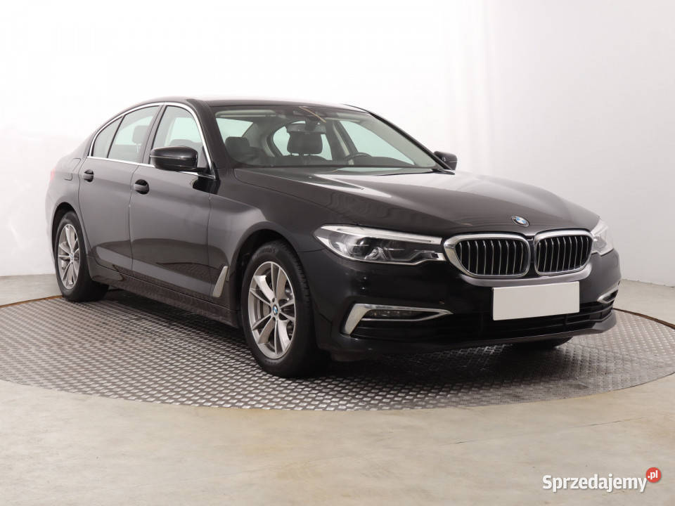 BMW 5 530e iPerformance czujnik zmierzchu Katowice
