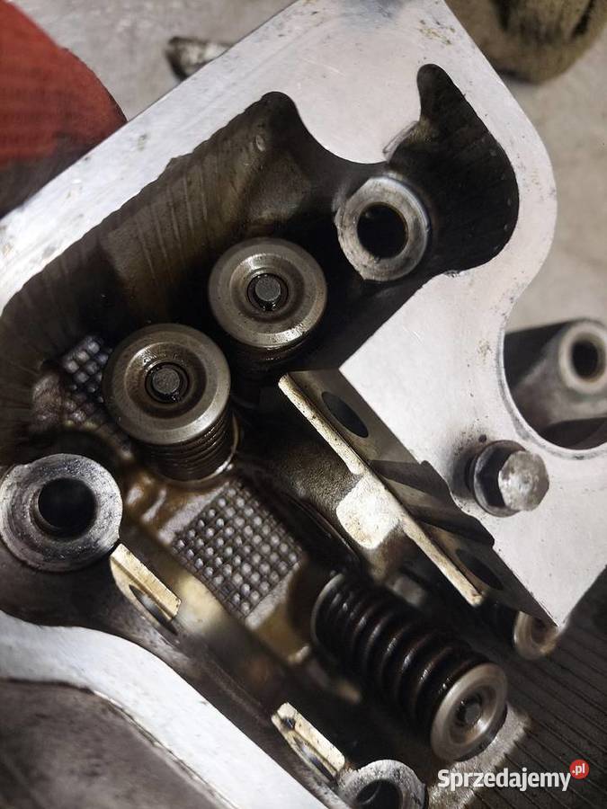Yamaha YZF 125 głowica zawory zawór korpus dolnośląskie Jelenia Góra sprzedam