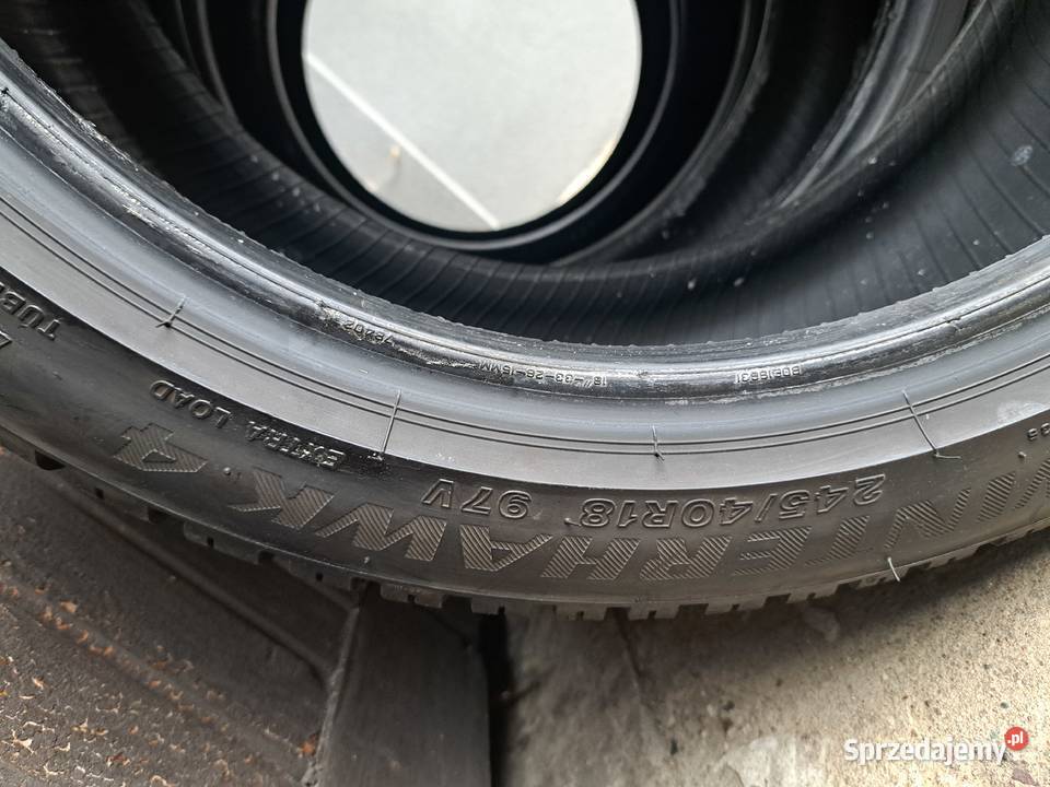 Firestone winterhawk 245 40 18 Samochodowe Przywóz