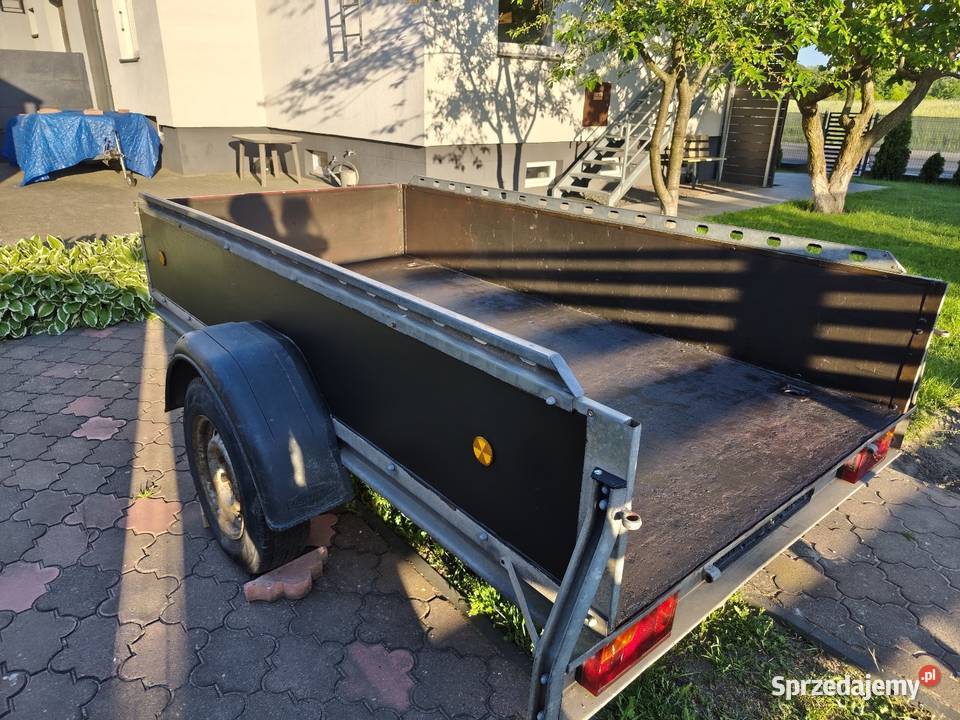 Sprzedam przyczepkę sprowadzoną z dokumentami 1030kg Burtowe i plandeki Gniezno