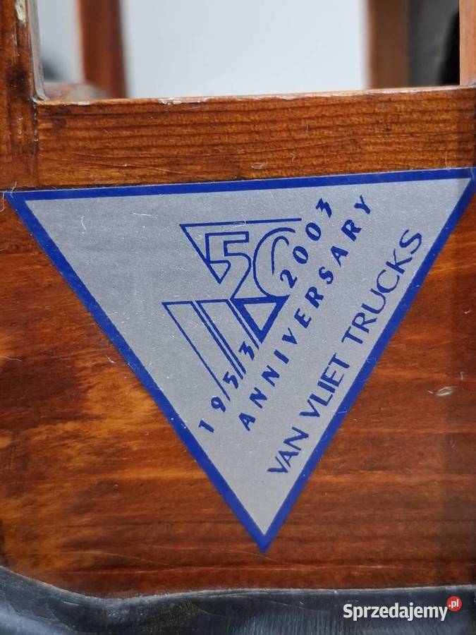 Samochód drewniany kolekcjonerski dekoracyjny Pozostałe