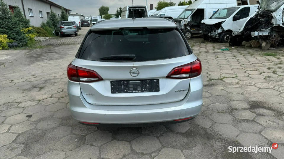 Opel Astra 10i 105 StartStop Busines K 20152021 szary Astra Turek