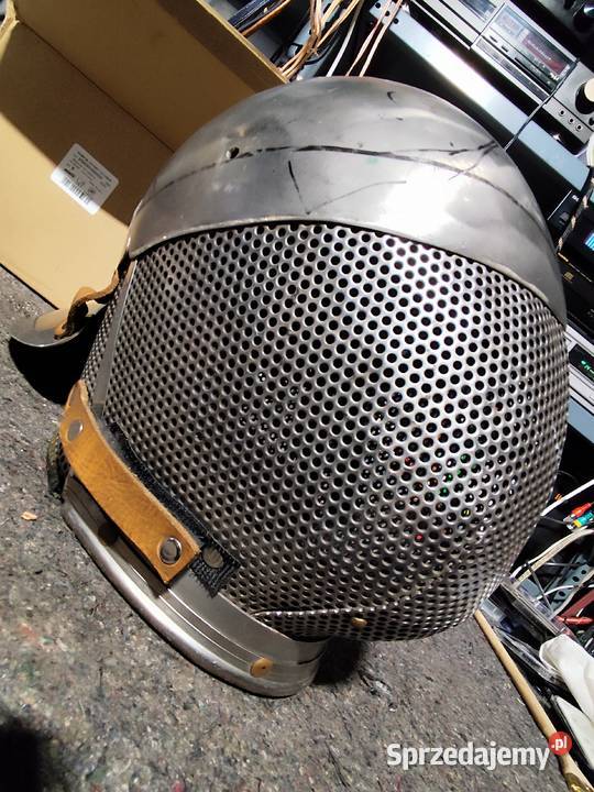 hełm do zbroi rycerskiej Mosty sprzedam