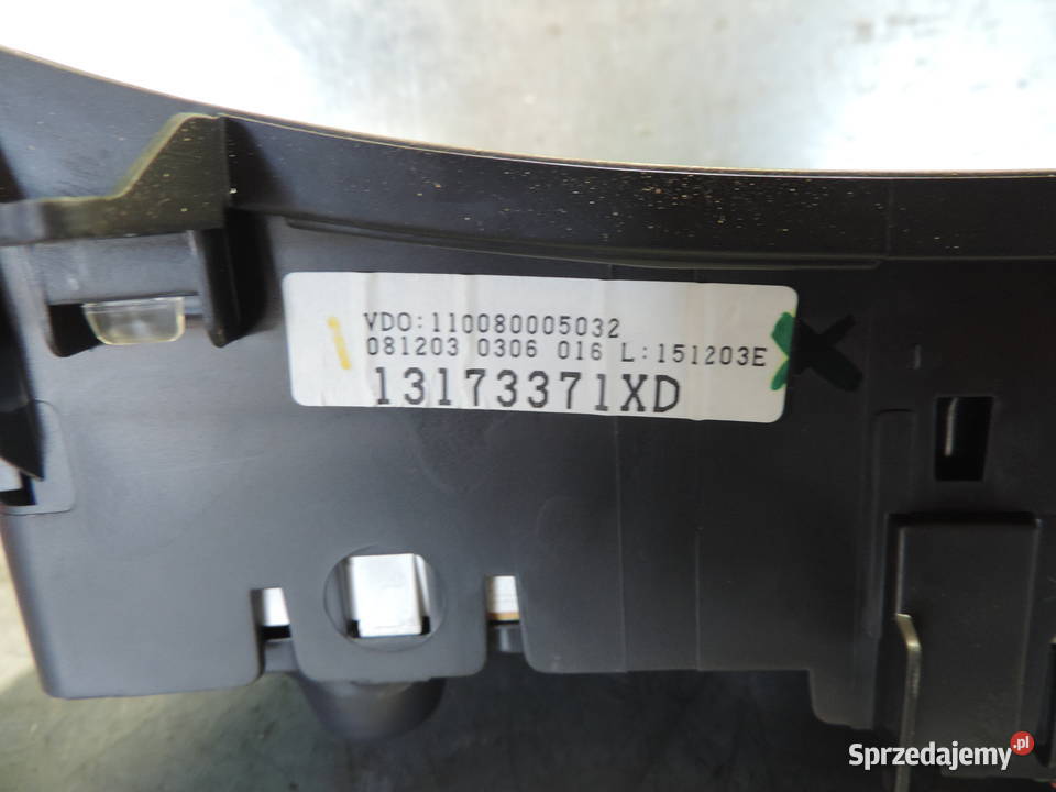 LICZNIK ZEGARY OPEL CORSA C 13 SDTI AUTOMAT Nowy Sącz