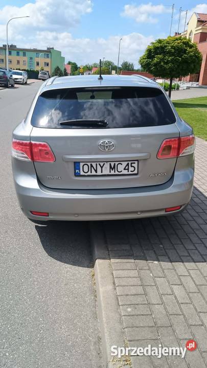 Toyota Avensis 18 automat benzyna 2011 1800cm3 Korfantów