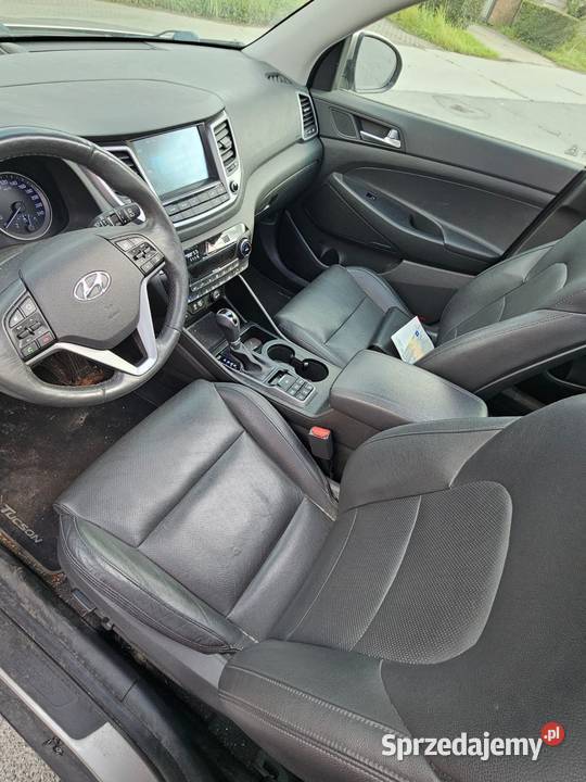 HYUNDAI TUCSON 16 AUTOMAT 4WD BEZWYPADKOWY uszkodzony mazowieckie Płock