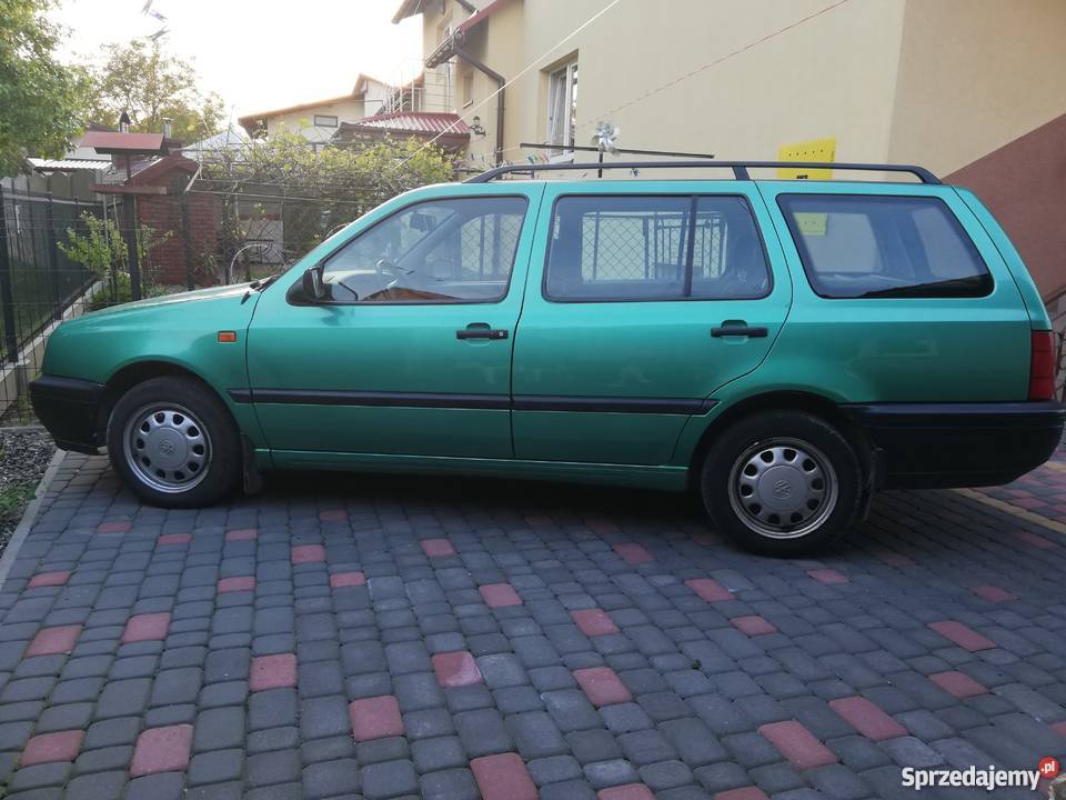 Volkswagen Golf kombi 1994 r 17 benzyna Rzeszów