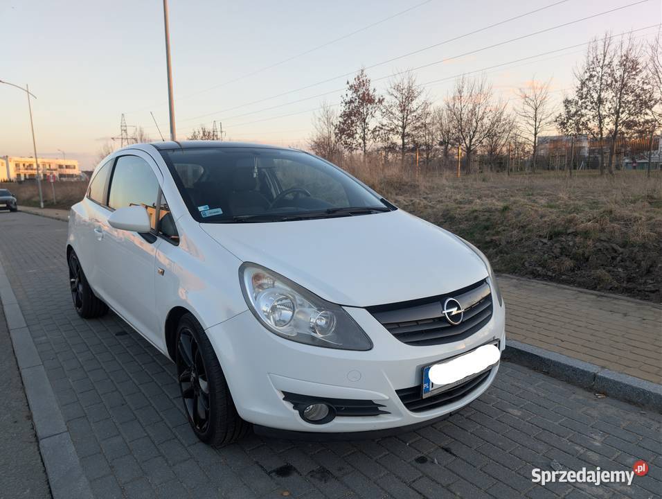 Opel Corsa D 14 Color Edition 17 Black Przebieg Pruszcz Gdański