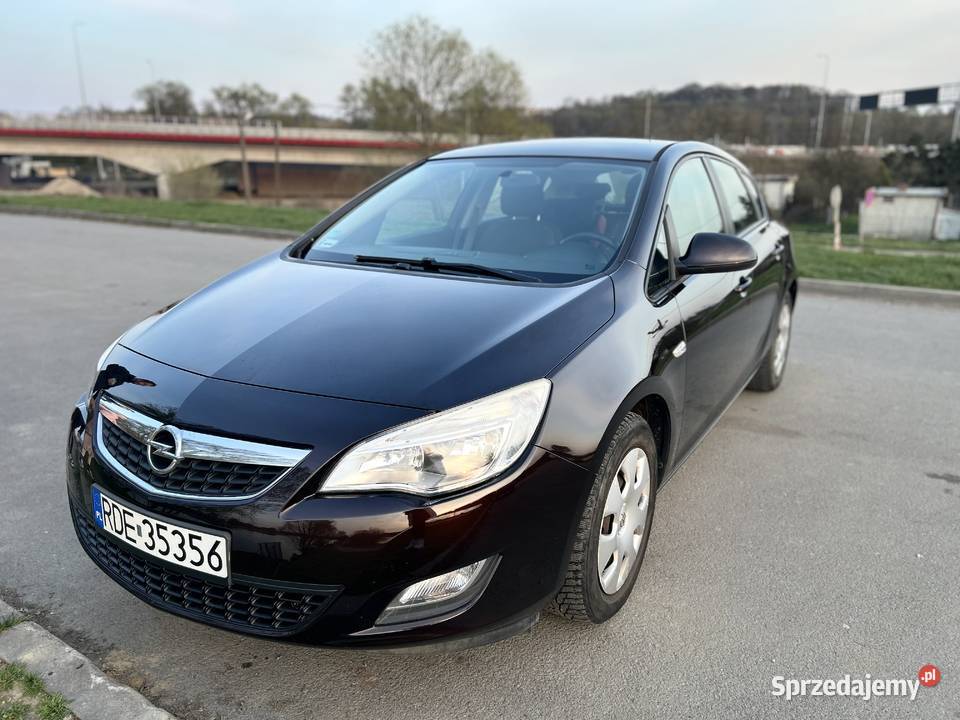 Opel Astra J 16 benzyna 2012 Hatchback Salon Zarejestrowany w Polsce małopolskie Kraków