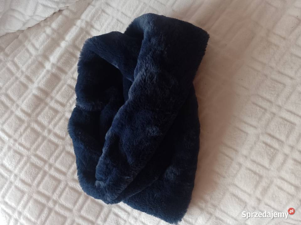 Granatowy Futrzany Komin kopertowy z Londynu Dla kobiet Kraków sprzedam