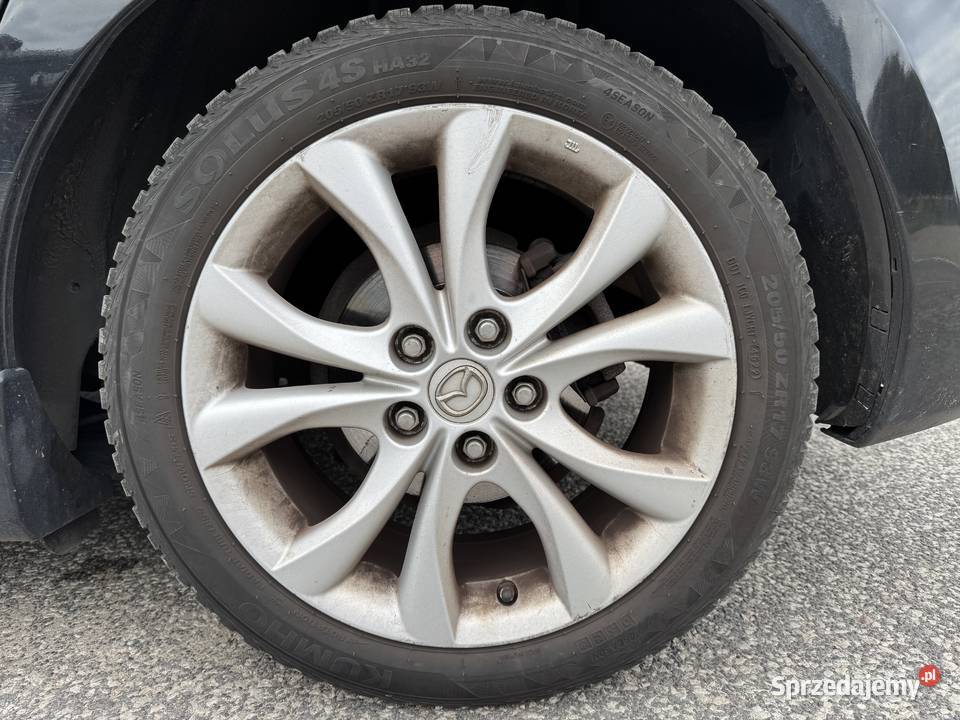 Mazda 3 25 BENZYNA Zarejestrowana Długie Opłaty welurowa tapicerka 3 3 Konin