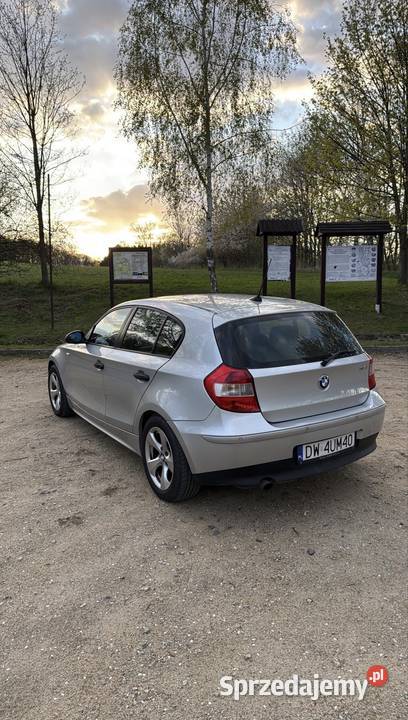 BMW 116i E87 zadbana srebrny