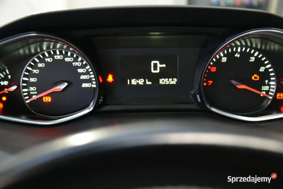 Peugeot 308 12 benzyna 130 tablet full led Peugeot Kęty