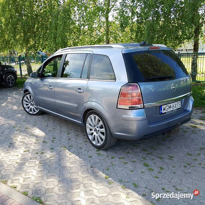 Sprzedam opla Zafira b mazowieckie Płock sprzedam