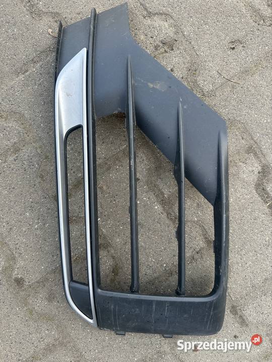 Kratka Lewa Zderzaka Audi Q2 81A807681A Listwy i nakładki Wieluń