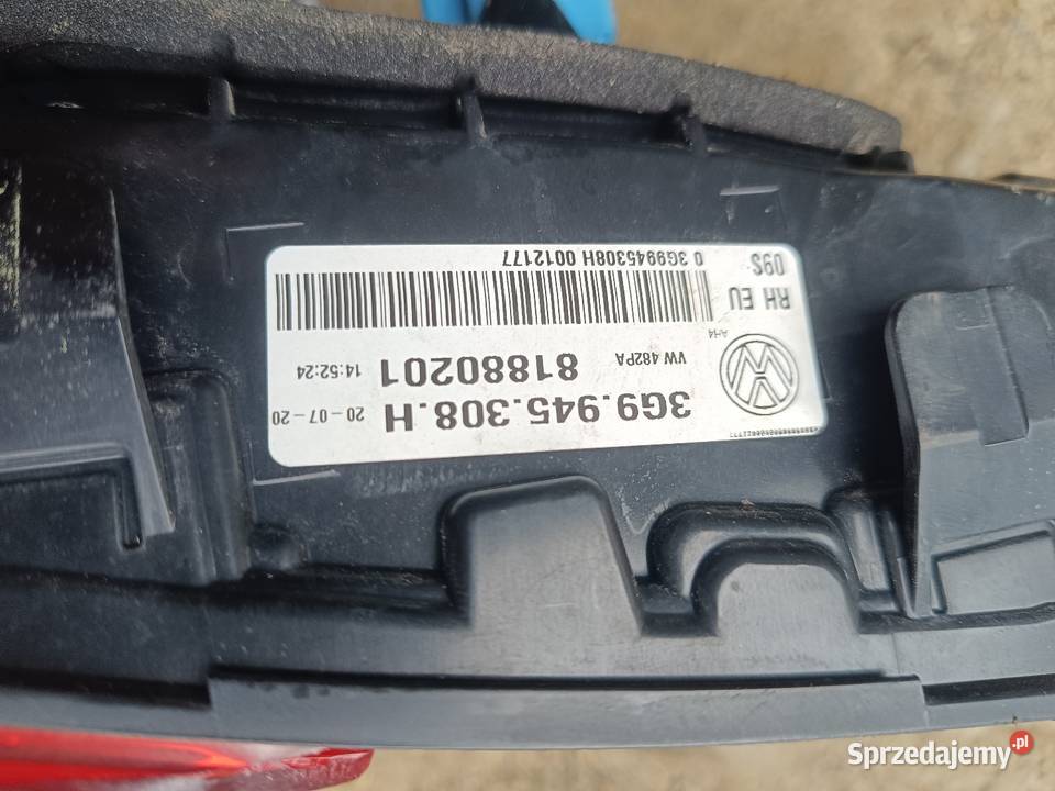 Kierunkowskaz dynamiczny passat b8 prawy kombi osobowe sprzedam